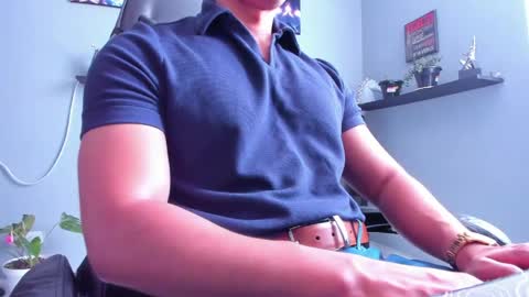 Snapshot of stefann_salvatore chatting on 05-16-26, 05:23 Stefann Salvatore online show from 05-16-26, 05:23