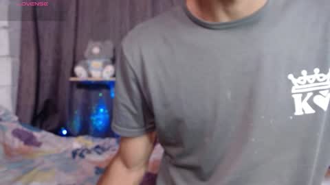 Snapshot of stefany_pablo1 chatting on 11-18-25, 02:43 stefany_pablo1 online show from 11-18-25, 02:43