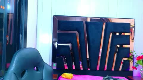 stefany piink online show from 03-26-26, 12:11
