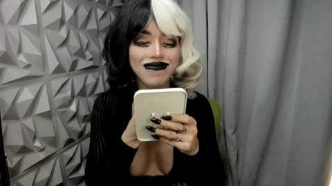 Jane online show from 04-08-26, 10:15