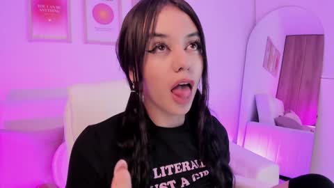 Steff online show from 12-28-24, 02:54