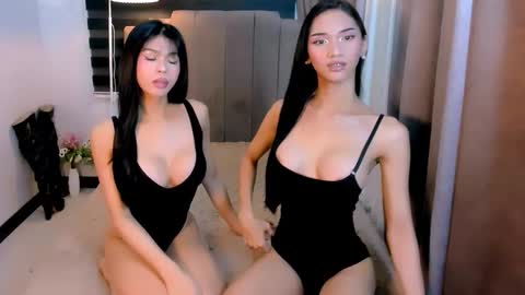 Snapshot of steffani_deluxe chatting on 02-03-26, 02:53 STEF online show from 02-03-26, 02:53