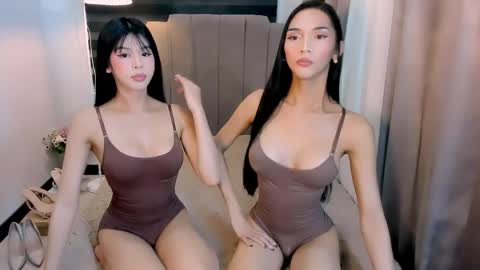 Snapshot of steffani_deluxe chatting on 04-11-26, 03:33 STEF online show from 04-11-26, 03:33