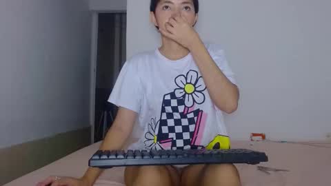 Snapshot of steffharris chatting on 11-07-25, 06:46 stefany online show from 11-07-25, 06:46