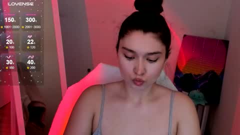 Snapshot of steffi_xo chatting on 02-23-26, 08:50 Steffi online show from 02-23-26, 08:50