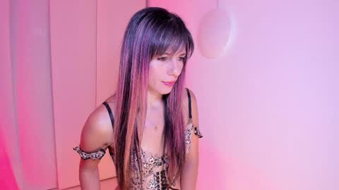 Snapshot of steffy_dan chatting on 12-15-24, 05:02 Steffy online show from 12-15-24, 05:02