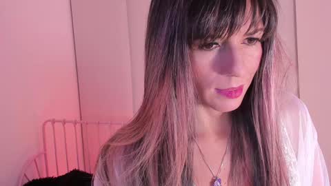 Snapshot of steffy_dan chatting on 01-19-25, 08:29 Steffy online show from 01-19-25, 08:29