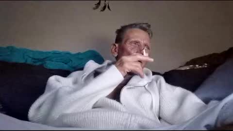 stefy1037 online show from 01-26-25, 08:03