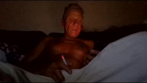 Snapshot of stefy1037 chatting on 06-04-26, 05:46 stefy1037 online show from 06-04-26, 05:46