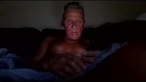 Snapshot of stefy1037 chatting on 06-05-26, 04:30 stefy1037 online show from 06-05-26, 04:30