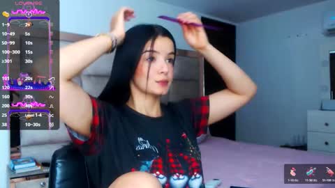 Stefany online show from 12-23-25, 12:52