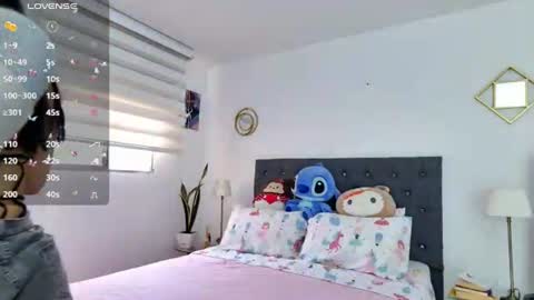 Snapshot of stefy810675 chatting on 07-20-26, 09:50 Stefany online show from 07-20-26, 09:50