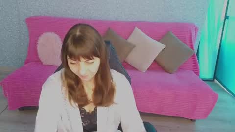 Stela online show from 05-21-26, 09:49