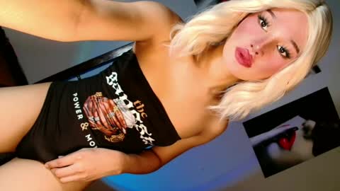Snapshot of stella_bigload69 chatting on 06-30-26, 12:11 stella_bigload69 online show from 06-30-26, 12:11