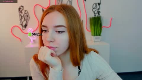 stella_flower online show from 03-11-26, 06:08