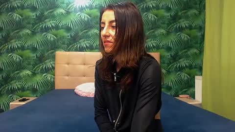 Stella John online show from 01-12-25, 09:30