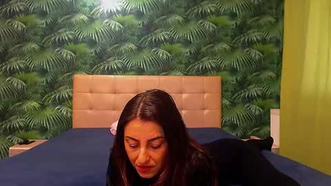 Stella John online show from 01-14-25, 07:38