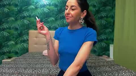 Stella John online show from 01-22-25, 05:48