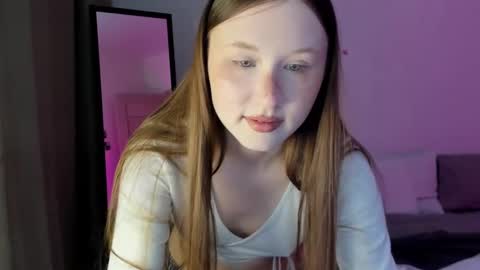 Snapshot of stella_sunny chatting on 01-10-25, 08:18 stella_sunny online show from 01-10-25, 08:18