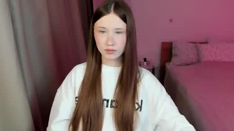 Snapshot of stella_sunny chatting on 02-26-25, 11:37 stella_sunny online show from 02-26-25, 11:37