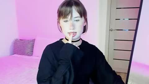 stella_sunny online show from 11-30-25, 02:37