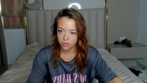 stella online show from 04-03-26, 12:08