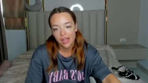 stella online show from 04-19-26, 12:33