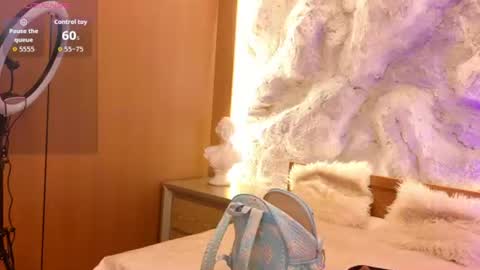 Snapshot of stellaciel_ chatting on 07-13-26, 03:59 S T E L L A online show from 07-13-26, 03:59