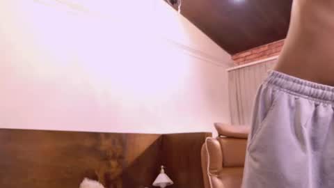 Snapshot of stellaciel_ chatting on 07-16-26, 04:02 S T E L L A online show from 07-16-26, 04:02