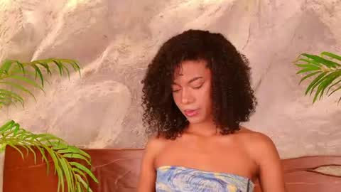 Snapshot of stellaciel_ chatting on 07-22-26, 01:03 S T E L L A online show from 07-22-26, 01:03