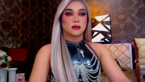 CALL ME STELLA online show from 01-18-25, 09:45