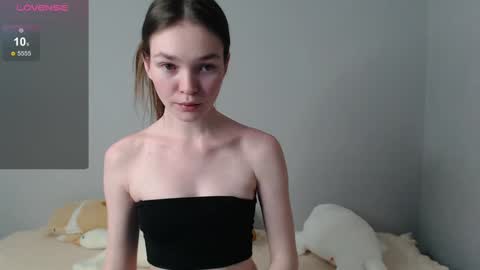 Snapshot of stellapayne chatting on 12-21-24, 09:15 stellapayne online show from 12-21-24, 09:15