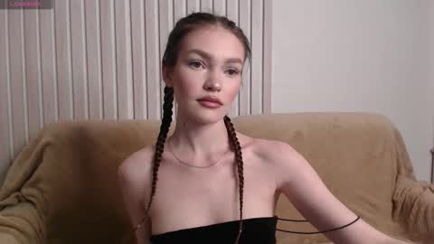 Snapshot of stellapayne chatting on 09-12-25, 11:37 stellapayne online show from 09-12-25, 11:37