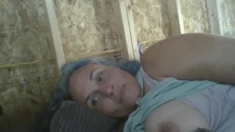 Stella online show from 09-30-25, 05:29