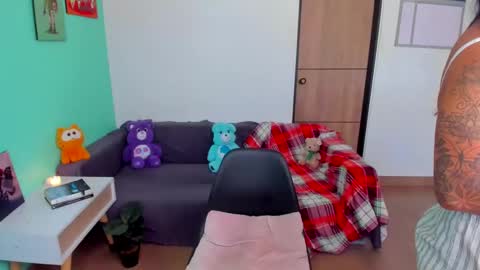 sara  instagram sariishalove online show from 01-15-25, 01:09