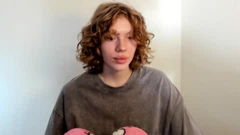 S T E L L A online show from 10-24-25, 08:11