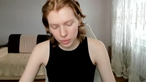 S T E L L A online show from 04-19-26, 11:20