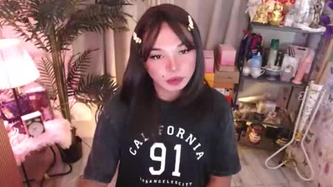Snapshot of stellaxtemptationx chatting on 04-30-26, 02:12 Stella sweet online show from 04-30-26, 02:12