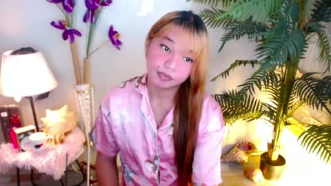 Snapshot of stellaxtemptationx chatting on 06-15-26, 01:30 Stella sweet online show from 06-15-26, 01:30