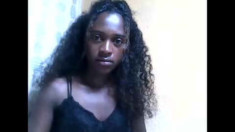 stephania12112343 online show from 05-27-26, 01:46