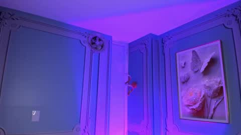         online show from 12-16-25, 02:27