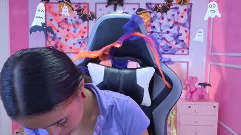 Stephania online show from 10-27-25, 11:47