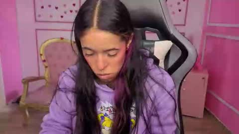 Stephania online show from 02-10-26, 12:09