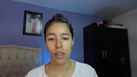 Snapshot of stephania_t chatting on 05-15-26, 12:56 Stephania online show from 05-15-26, 12:56