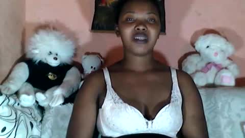 Snapshot of stephanie172 chatting on 02-02-26, 05:00 stephanie172 online show from 02-02-26, 05:00