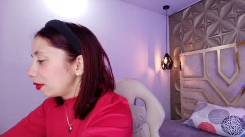 Stephaniesun  online show from 05-20-26, 12:11