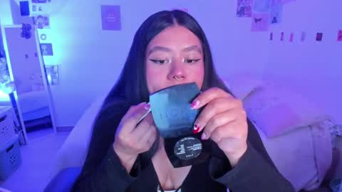 Stephanie  online show from 01-18-25, 02:47