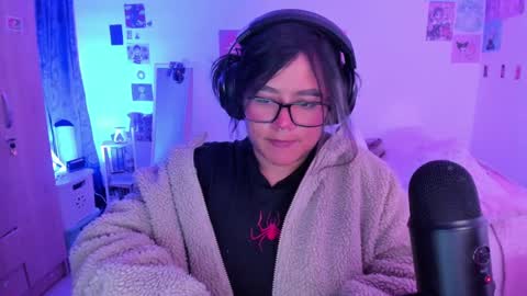 Stephanie  online show from 01-24-25, 07:30