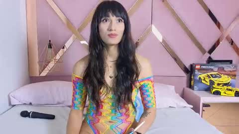 Snapshot of stephany_grand chatting on 10-22-25, 05:24 stephany_grand online show from 10-22-25, 05:24