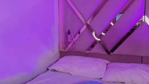 Snapshot of stephany_grand chatting on 11-10-25, 05:34 stephany_grand online show from 11-10-25, 05:34